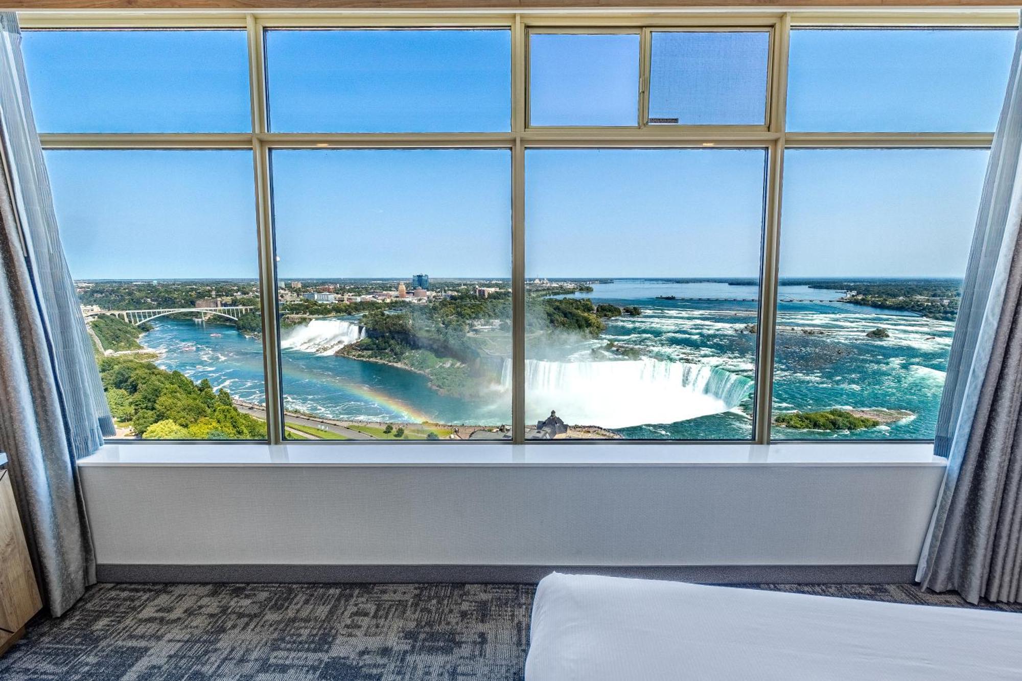 Tower At Fallsview 4* Niagara Falls